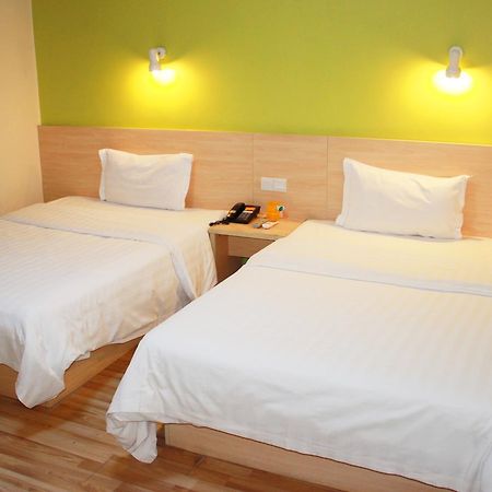 7Days Inn Huludao Xingcheng Hot Spring Street Eksteriør bilde