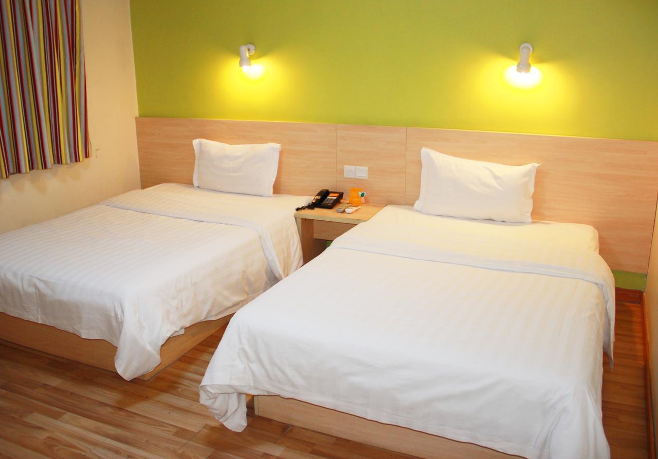 7Days Inn Huludao Xingcheng Hot Spring Street Eksteriør bilde
