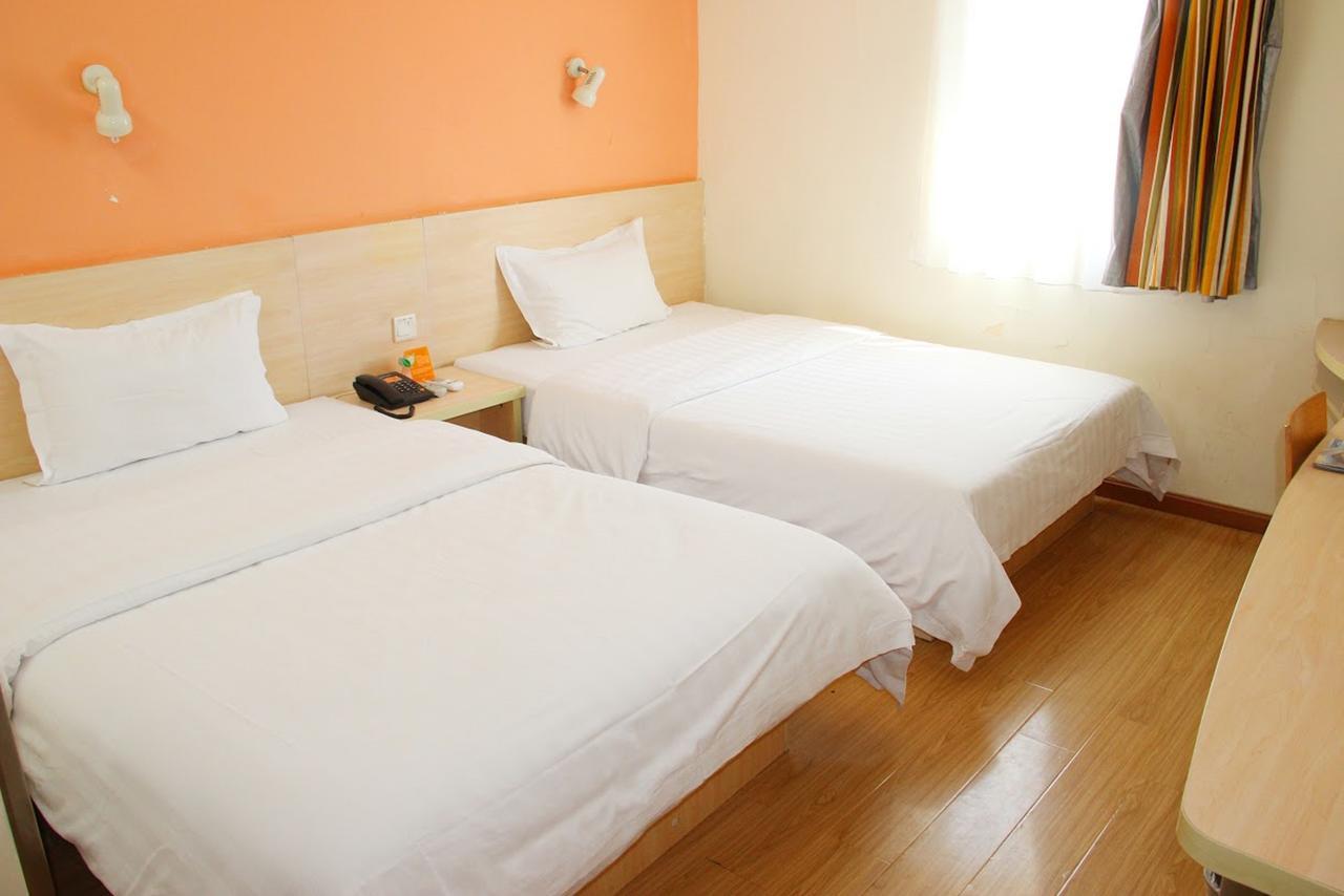 7Days Inn Huludao Xingcheng Hot Spring Street Eksteriør bilde