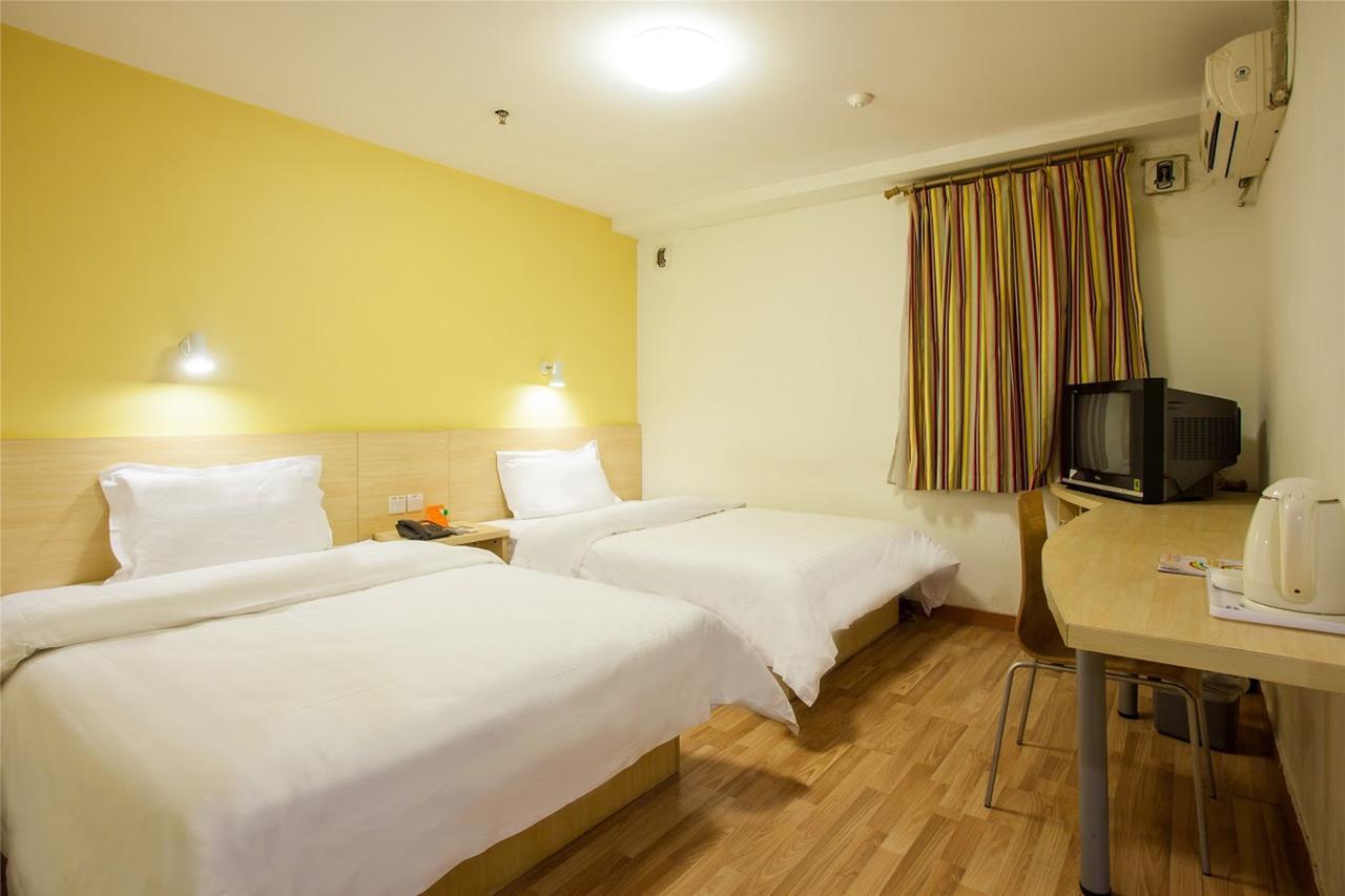 7Days Inn Huludao Xingcheng Hot Spring Street Eksteriør bilde